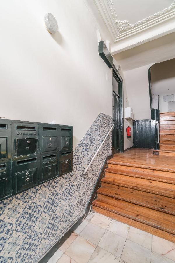 Casa Boma Lisboa - Sophisticated Apartment With Private Terrace - Alcantara VI Extérieur photo